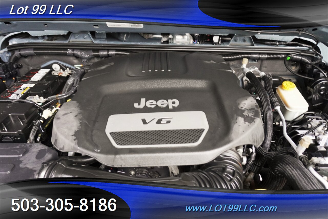 2015 Jeep Wrangler 4x4 Unlimited Rubicon HARD ROCK 79K V6 Auto Heated Leather GPS LIFTED Gold Wheels Newer Tires 1 OWNER - Photo 21 - Milwaukie, OR 97267