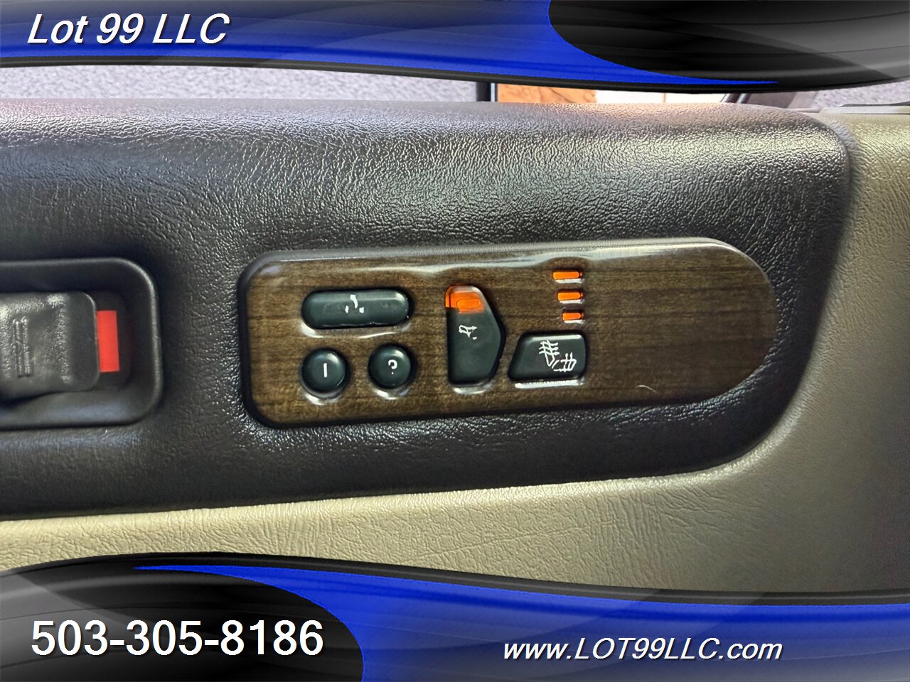 2003 Hummer H2 Lux Series 4x4 * Only 55k Miles * Lifted NEW 37 " 6.0 V8 Tires F&R Heated Leather Moon Roof - Photo 31 - Milwaukie, OR 97267