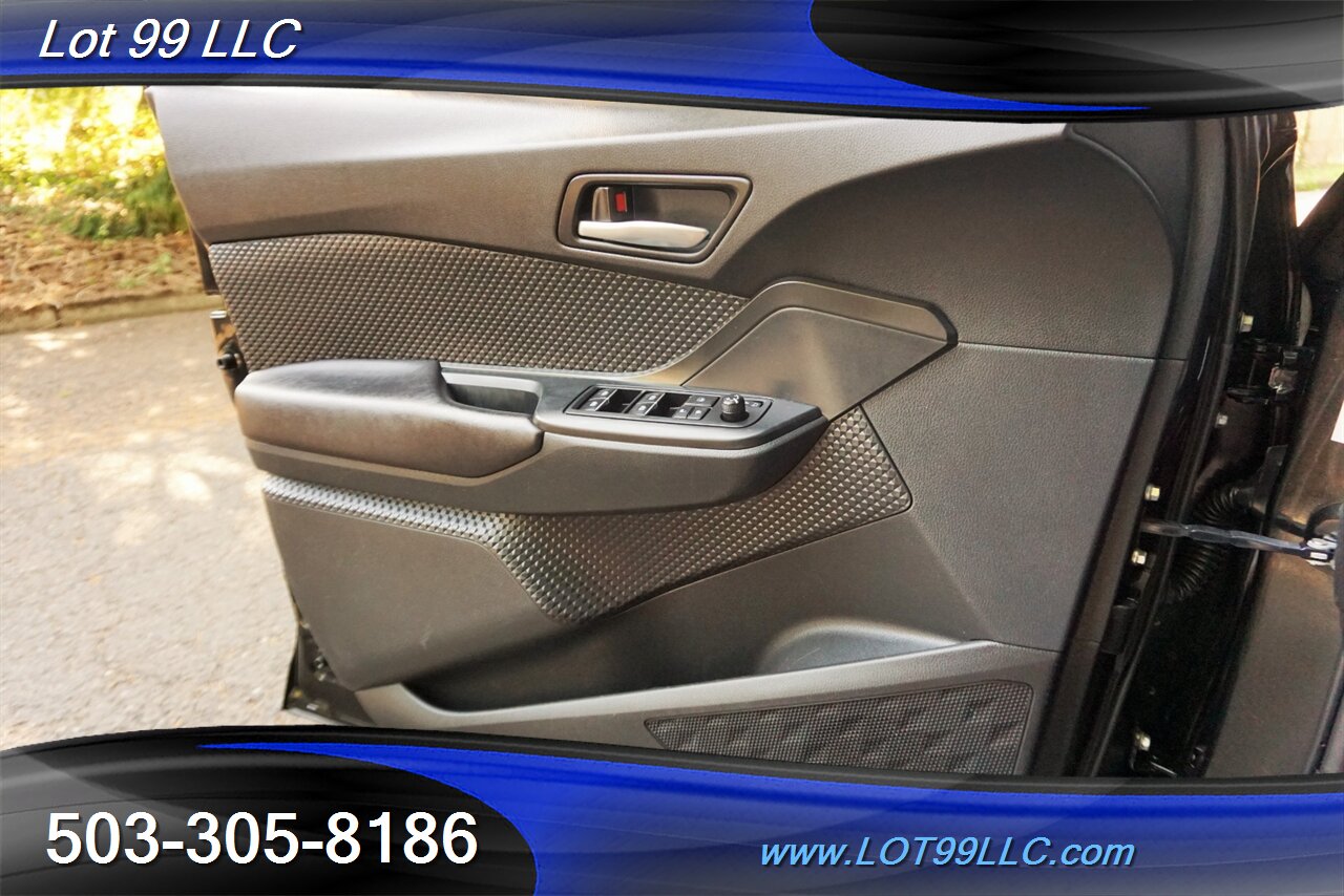 2018 Toyota C-HR XLE Premium Wagon Only 77K Black On Black 31 MPG - Photo 25 - Milwaukie, OR 97267