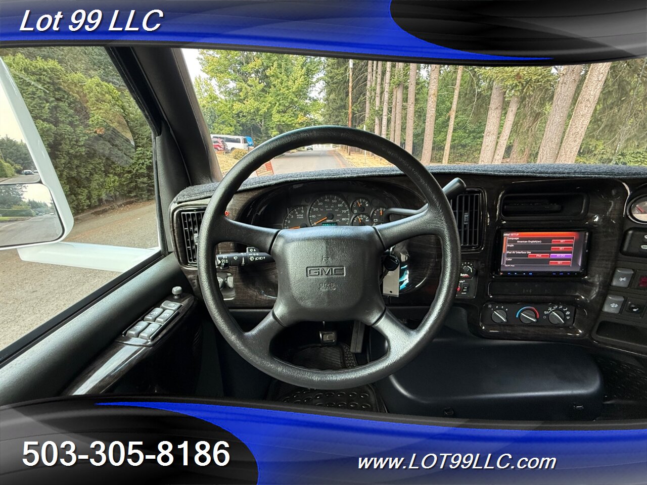 2009 GMC 4500 TOPKICK 55k 6.6 Duramax Diesel Htd Leather Nav DVD BED T - Photo 25 - Milwaukie, OR 97267