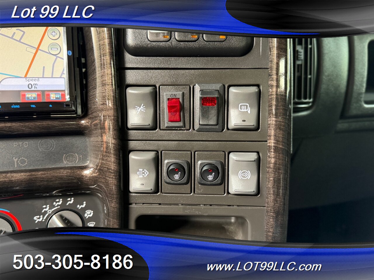 2009 GMC 4500 TOPKICK 55k 6.6 Duramax Diesel Htd Leather Nav DVD BED T - Photo 28 - Milwaukie, OR 97267