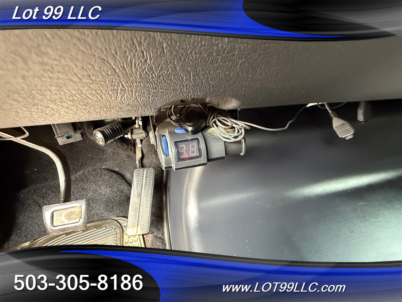 2009 GMC 4500 TOPKICK 55k 6.6 Duramax Diesel Htd Leather Nav DVD BED T - Photo 45 - Milwaukie, OR 97267