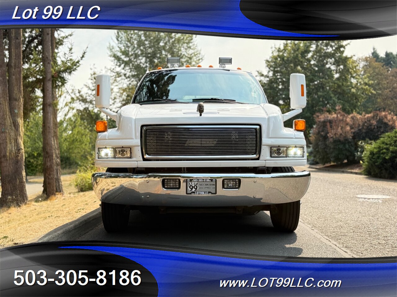 2009 GMC 4500 TOPKICK 55k 6.6 Duramax Diesel Htd Leather Nav DVD BED T - Photo 4 - Milwaukie, OR 97267