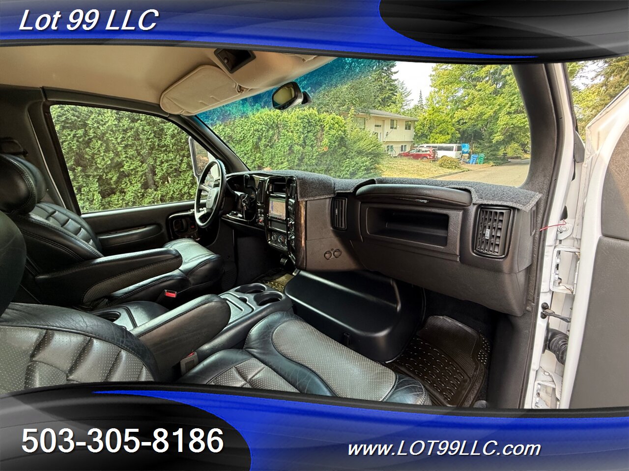 2009 GMC 4500 TOPKICK 55k 6.6 Duramax Diesel Htd Leather Nav DVD BED T - Photo 49 - Milwaukie, OR 97267