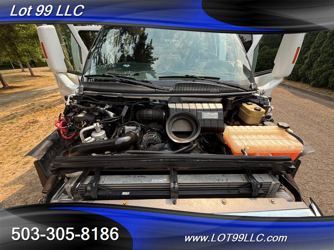 2009 GMC 4500 TOPKICK 55k 6.6 Duramax Diesel Htd Leather Nav DVD BED T - Photo 67 - Milwaukie, OR 97267