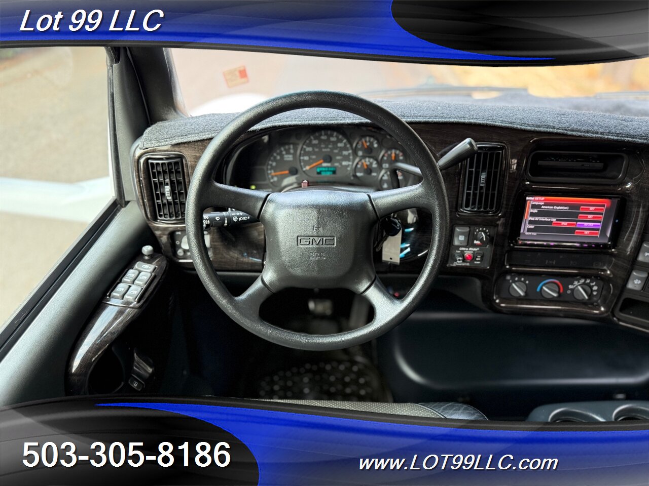 2009 GMC 4500 TOPKICK 55k 6.6 Duramax Diesel Htd Leather Nav DVD BED T - Photo 27 - Milwaukie, OR 97267