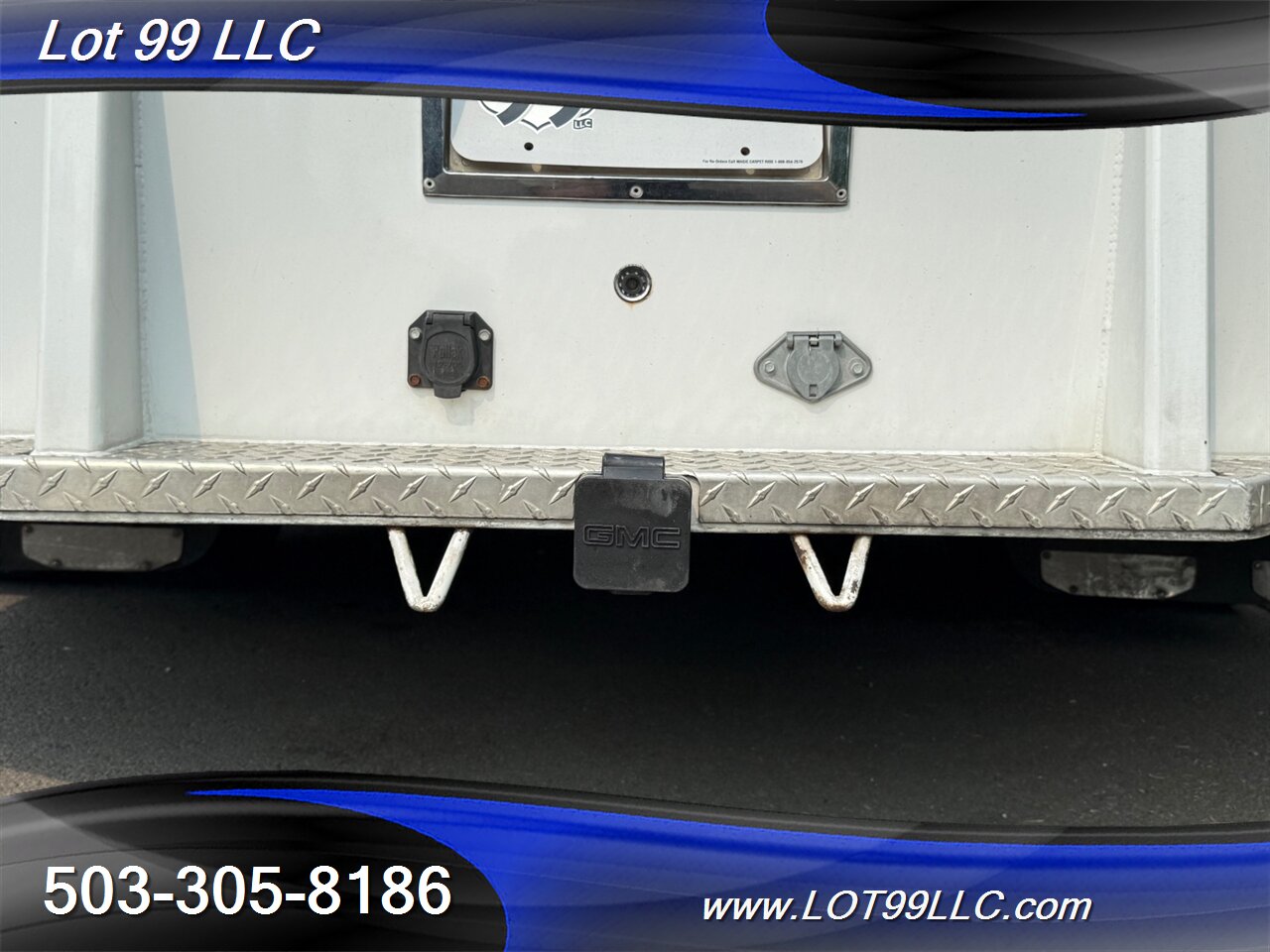 2009 GMC 4500 TOPKICK 55k 6.6 Duramax Diesel Htd Leather Nav DVD BED T - Photo 89 - Milwaukie, OR 97267