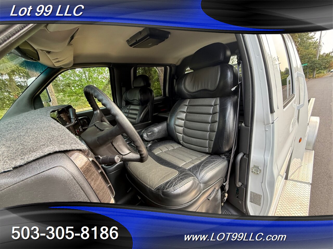 2009 GMC 4500 TOPKICK 55k 6.6 Duramax Diesel Htd Leather Nav DVD BED T - Photo 35 - Milwaukie, OR 97267