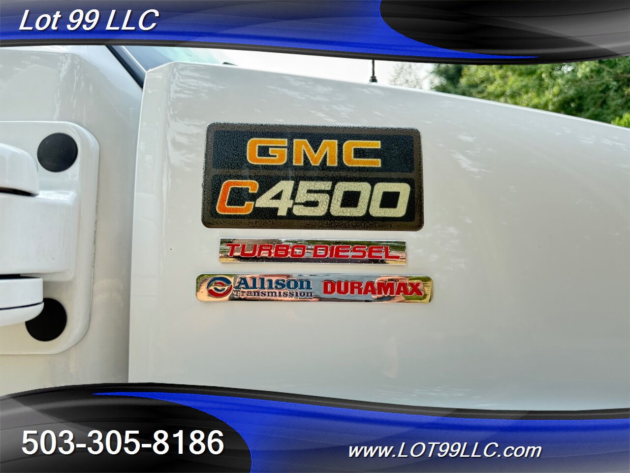 2009 GMC 4500 TOPKICK 55k 6.6 Duramax Diesel Htd Leather Nav DVD BED T - Photo 2 - Milwaukie, OR 97267