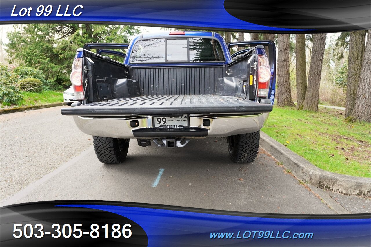 2015 Toyota Tacoma SR5 V6 4X4 Double Cab V6 6 Speed Manual LIFTED  BLACK Wheels BFG Tires Bumper LED Lights 1 OWNER - Photo 31 - Milwaukie, OR 97267