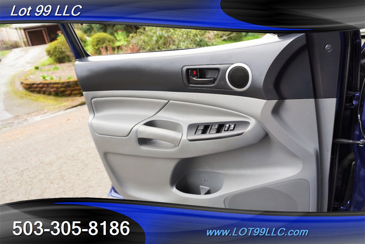 2015 Toyota Tacoma SR5 V6 4X4 Double Cab V6 6 Speed Manual LIFTED  BLACK Wheels BFG Tires Bumper LED Lights 1 OWNER - Photo 27 - Milwaukie, OR 97267