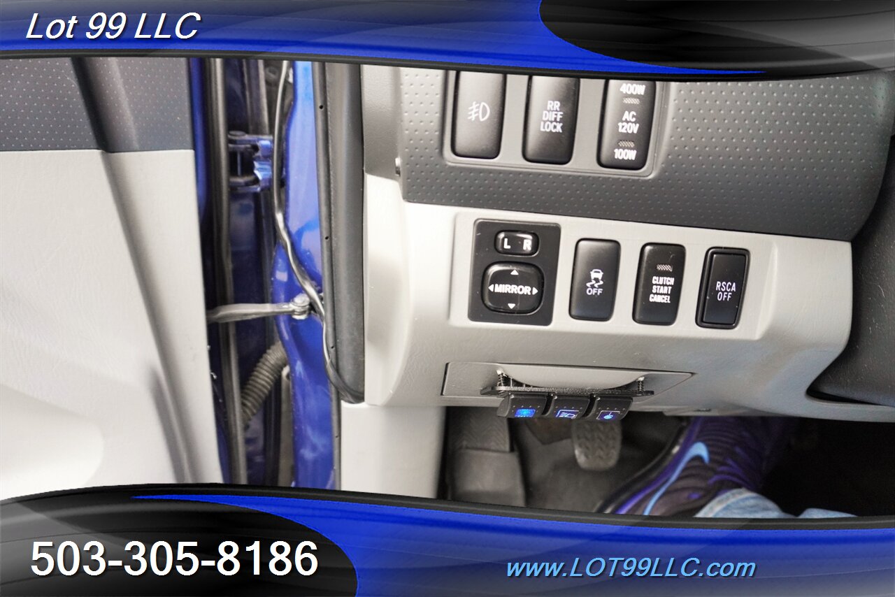 2015 Toyota Tacoma SR5 V6 4X4 Double Cab V6 6 Speed Manual LIFTED  BLACK Wheels BFG Tires Bumper LED Lights 1 OWNER - Photo 26 - Milwaukie, OR 97267