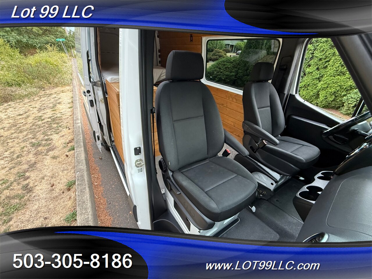 2019 Mercedes-Benz Sprinter 2500 32k Miles DIESEL **Camper Conversion** - Photo 36 - Milwaukie, OR 97267