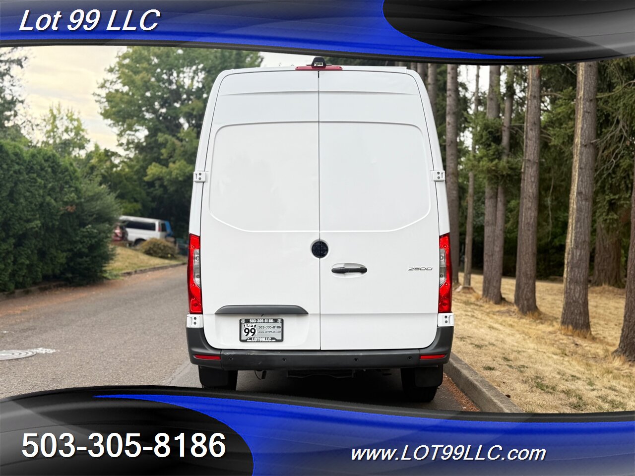 2019 Mercedes-Benz Sprinter 2500 32k Miles DIESEL **Camper Conversion** - Photo 11 - Milwaukie, OR 97267