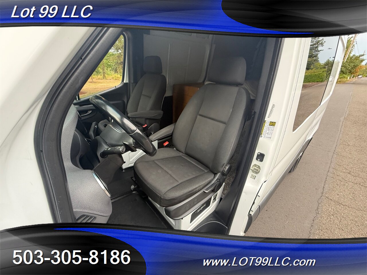 2019 Mercedes-Benz Sprinter 2500 32k Miles DIESEL **Camper Conversion** - Photo 16 - Milwaukie, OR 97267