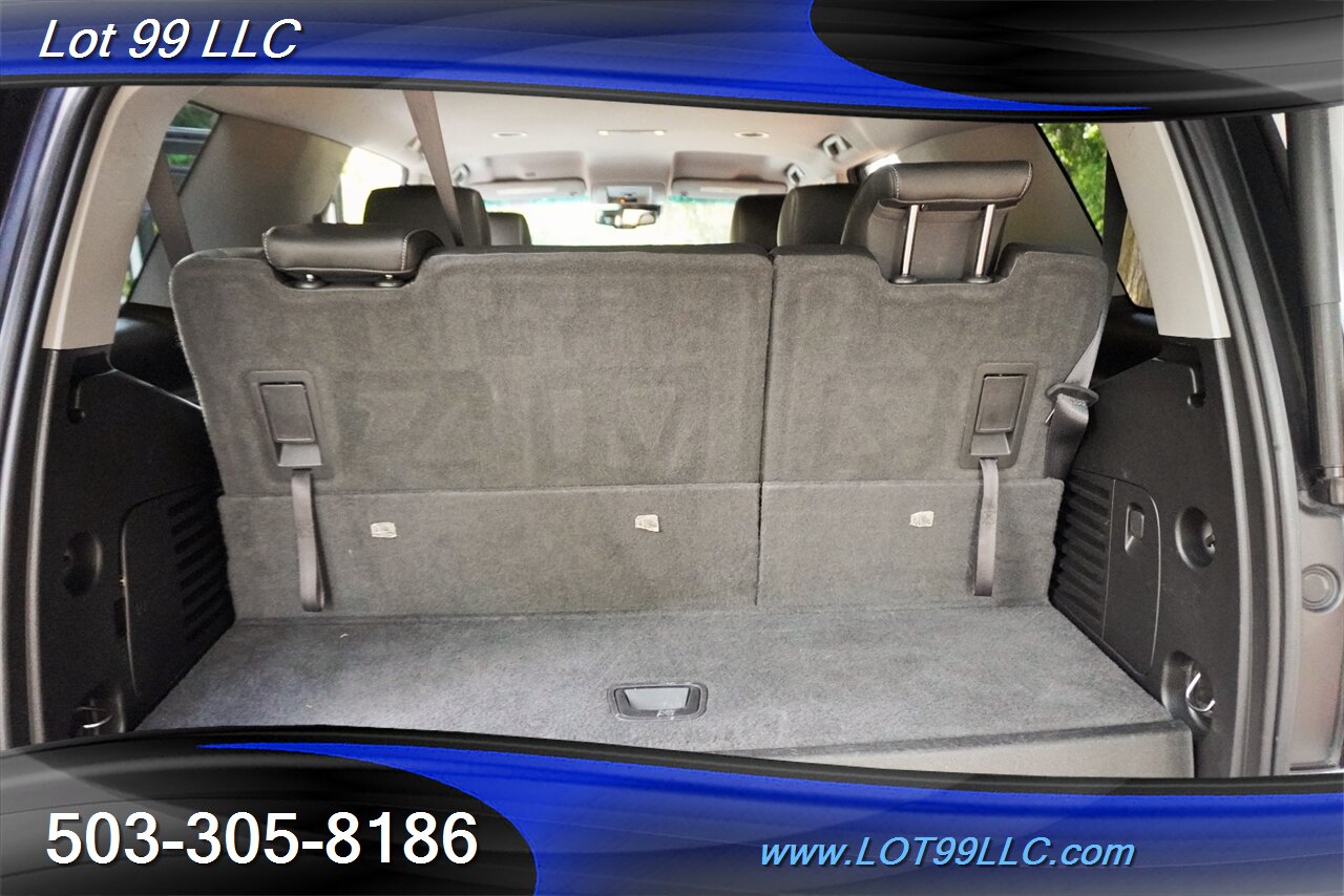2018 Chevrolet Tahoe LT   - Photo 18 - Milwaukie, OR 97267