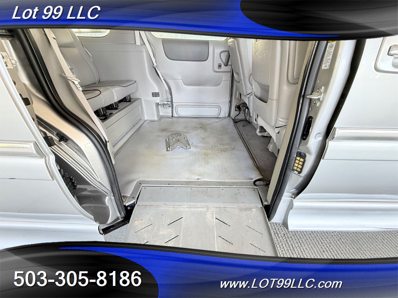 2007 Buick Terraza CXL 122k** WHEELCHAIR VAN ***  Power Side Ramp Leather Overhead DVD Entertainment - Photo 8 - Milwaukie, OR 97267