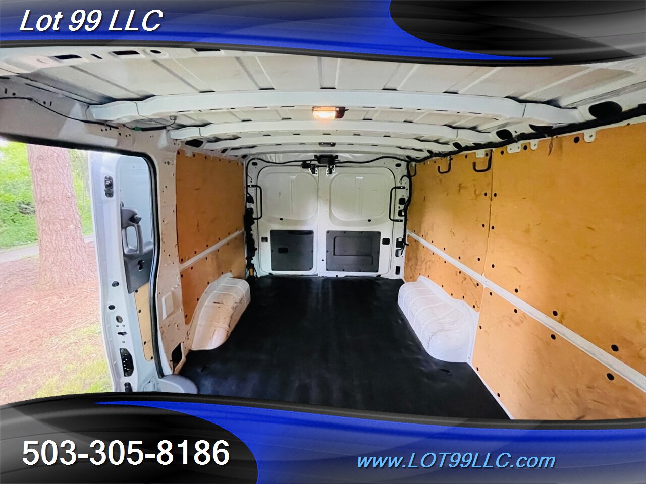 2021 Nissan NV 3500 HD SV 1-Ton Cargo Va   - Photo 39 - Milwaukie, OR 97267