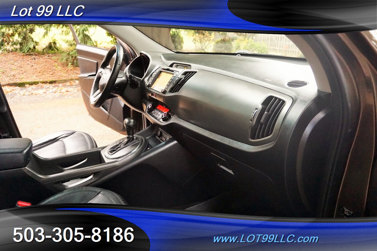 2012 Kia Sportage EX 2.4L Auto Only 75K Heated Leather Moon 1 OWNER   - Photo 16 - Milwaukie, OR 97267