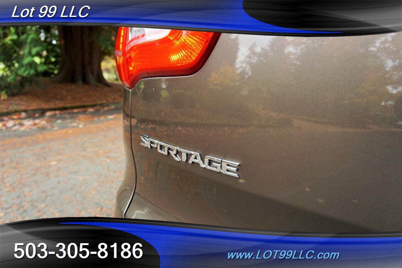 2012 Kia Sportage EX 2.4L Auto Only 75K Heated Leather Moon 1 OWNER   - Photo 29 - Milwaukie, OR 97267