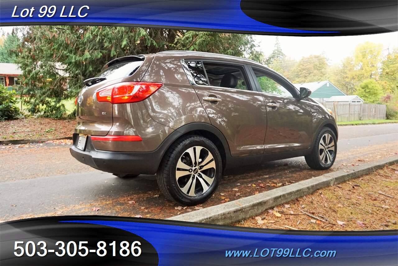 2012 Kia Sportage EX 2.4L Auto Only 75K Heated Leather Moon 1 OWNER   - Photo 9 - Milwaukie, OR 97267