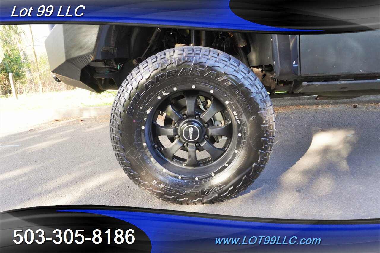 2011 Chevrolet Silverado 2500 HD LTZ 4X4 V8 6.0L Auto Heated Two Tone Leather  Moon Roof WINCH LIFTED 20 Wheels 37X13.5 20 OFF ROAD TIRES Canopy - Photo 24 - Milwaukie, OR 97267