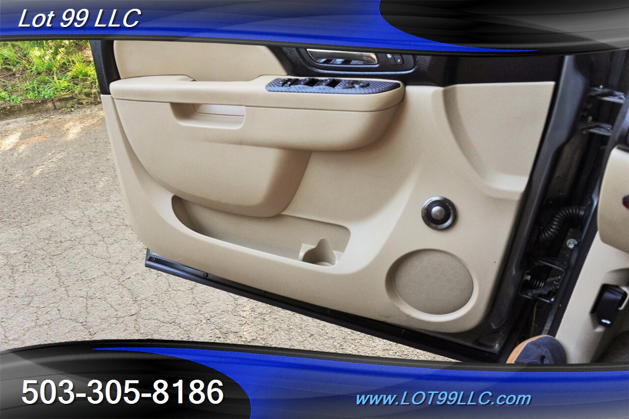 2011 Chevrolet Silverado 2500 HD LTZ 4X4 V8 6.0L Auto Heated Two Tone Leather  Moon Roof WINCH LIFTED 20 Wheels 37X13.5 20 OFF ROAD TIRES Canopy - Photo 26 - Milwaukie, OR 97267