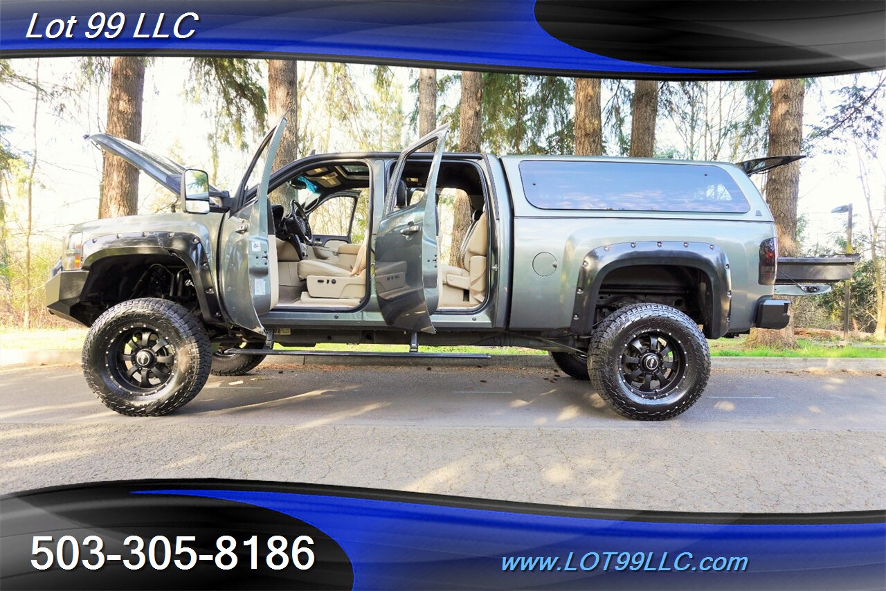 2011 Chevrolet Silverado 2500 HD LTZ 4X4 V8 6.0L Auto Heated Two Tone Leather  Moon Roof WINCH LIFTED 20 Wheels 37X13.5 20 OFF ROAD TIRES Canopy - Photo 29 - Milwaukie, OR 97267