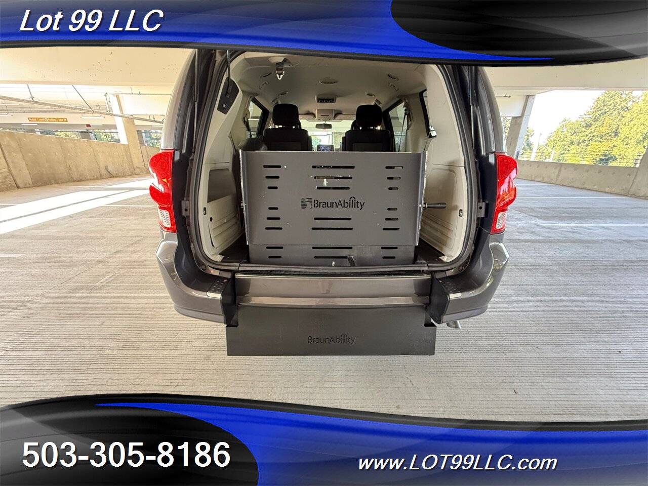 2018 Dodge Grand Caravan 75k WHEELCHAIR VAN Rear Entry Ramp BraunAbility Dual Power Sliding Doors Power Hatch BackUp Camera - Photo 42 - Milwaukie, OR 97267