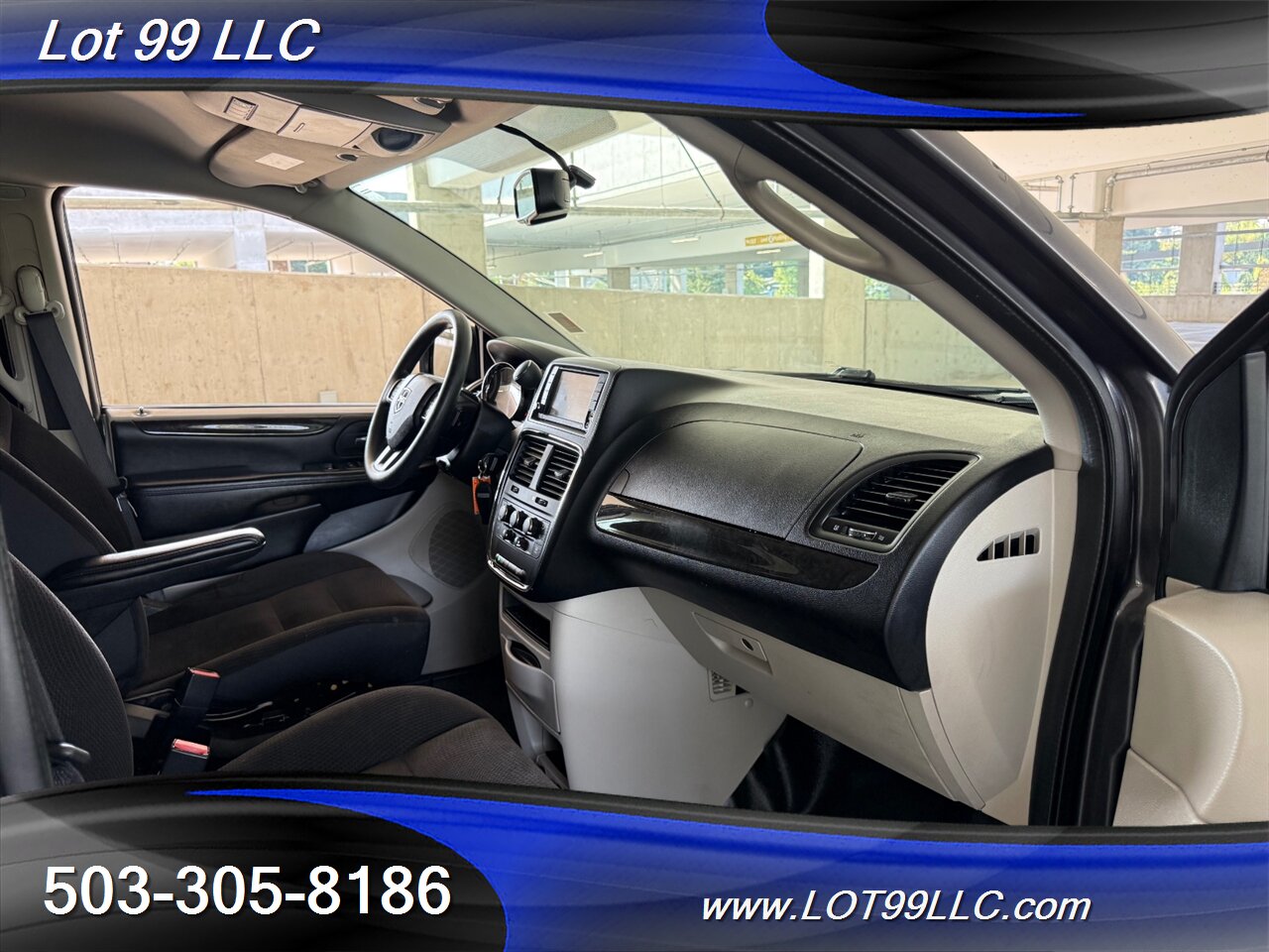 2018 Dodge Grand Caravan 75k WHEELCHAIR VAN Rear Entry Ramp BraunAbility Dual Power Sliding Doors Power Hatch BackUp Camera - Photo 37 - Milwaukie, OR 97267