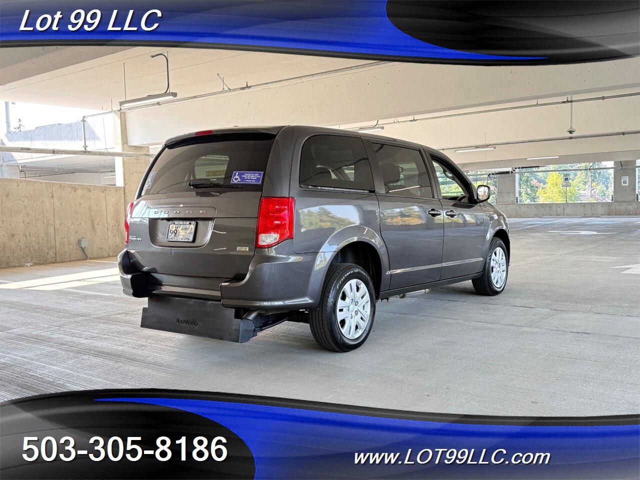 2018 Dodge Grand Caravan 75k WHEELCHAIR VAN Rear Entry Ramp BraunAbility Dual Power Sliding Doors Power Hatch BackUp Camera - Photo 12 - Milwaukie, OR 97267