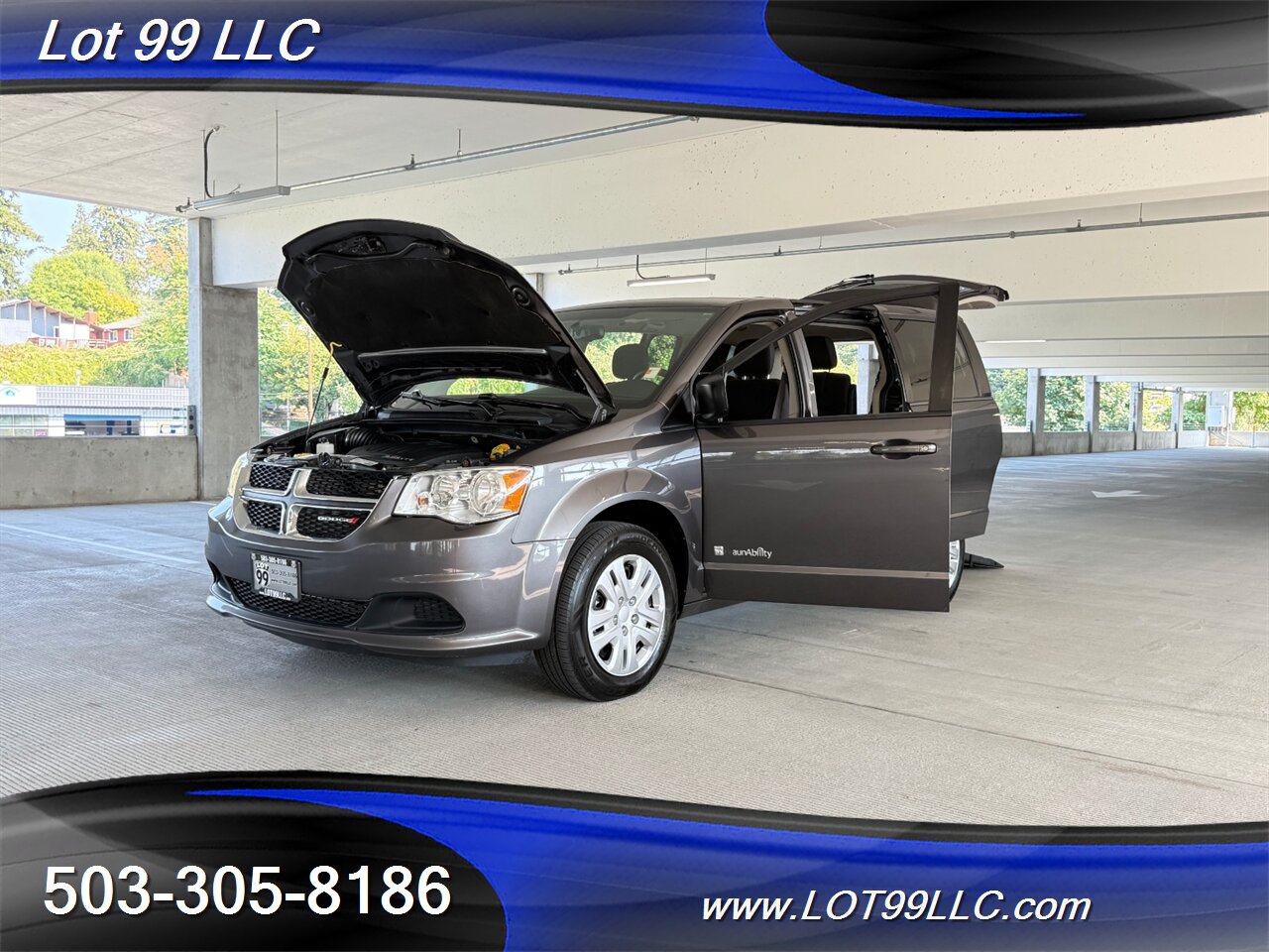 2018 Dodge Grand Caravan 75k WHEELCHAIR VAN Rear Entry Ramp BraunAbility Dual Power Sliding Doors Power Hatch BackUp Camera - Photo 25 - Milwaukie, OR 97267