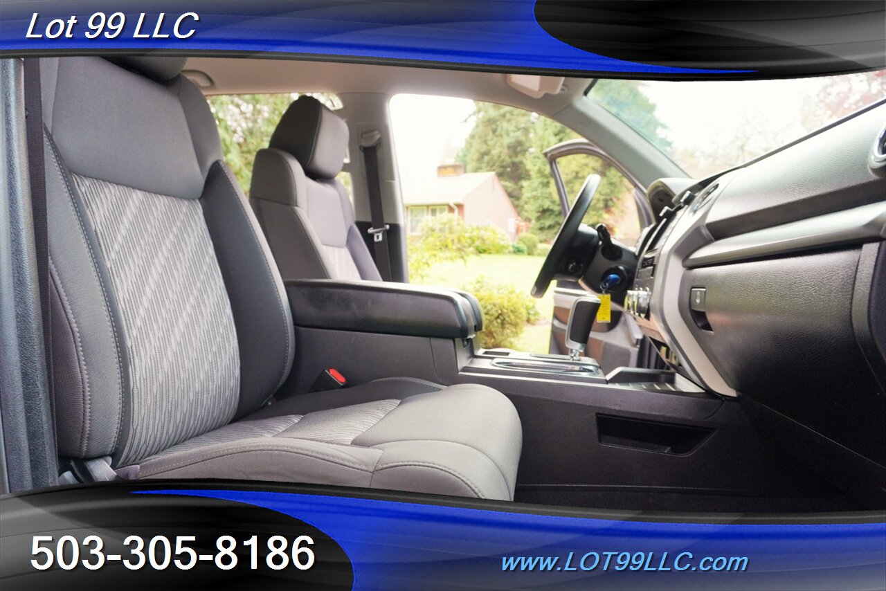2020 Toyota Tundra SR5 4X4 Crew Max V8 5.7L Auto 2 OWNERS - Photo 18 - Milwaukie, OR 97267