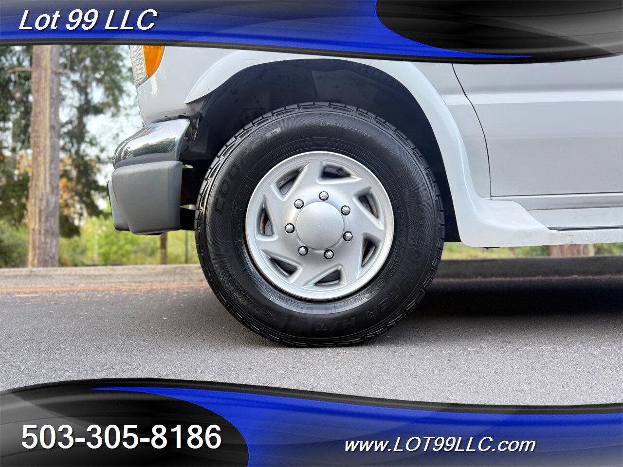 2000 Ford E-Series Van ECONOLINE E350 76k **WHEELCHAIR VAN ** High Roof  Turtle Top - Photo 61 - Milwaukie, OR 97267