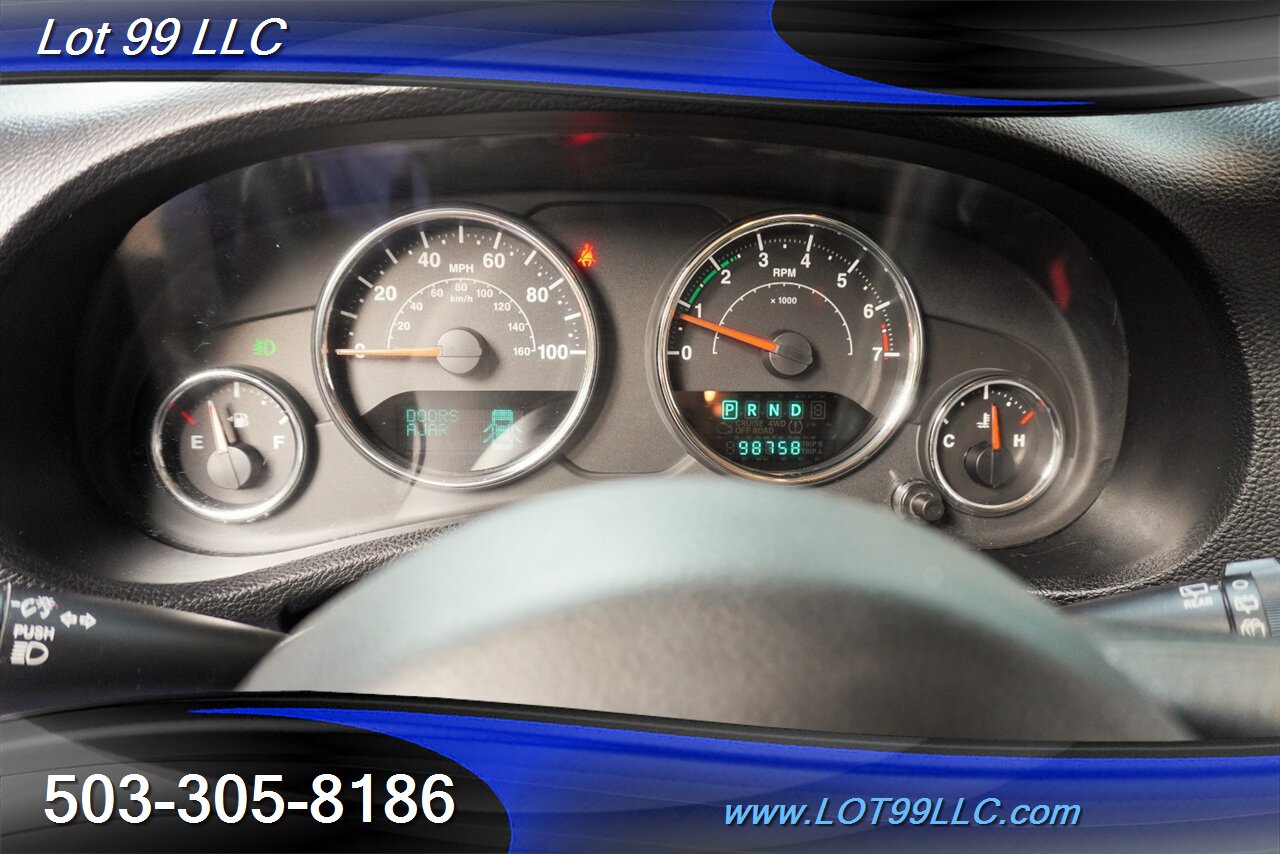 2014 Jeep Wrangler Rubicon 4X4 V6 3.6L Auto Hard Top 1 OWNER   - Photo 20 - Milwaukie, OR 97267