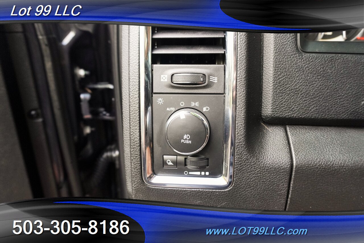 2018 RAM 1500 Laramie 4X4 V6 3.0L Ecodiesel Heated AC Leather  Moon Roof Chrome 20 Wheels Like New Tires - Photo 25 - Milwaukie, OR 97267