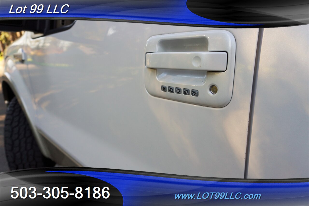 2010 Ford F-150 Lariat King Ranch 4X4 57K V8 Auto Two Tone Paint  Heated AC Leather GPS Moon Roof Newer Tires NO RUST - Photo 40 - Milwaukie, OR 97267
