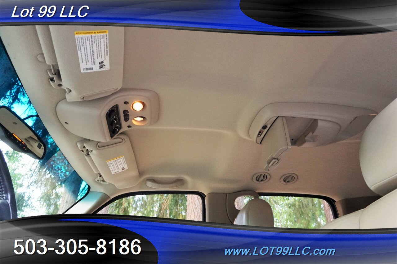 2003 Chevrolet Suburban 2500 4x4 V8 Heated Leather 3 ROW NO RUST - Photo 2 - Milwaukie, OR 97267