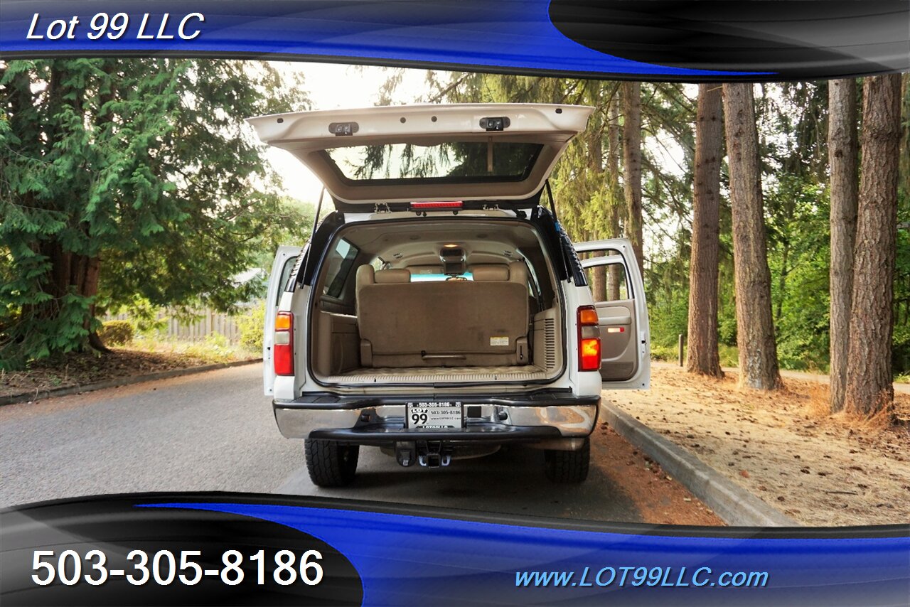 2003 Chevrolet Suburban 2500 4x4 V8 Heated Leather 3 ROW NO RUST - Photo 32 - Milwaukie, OR 97267