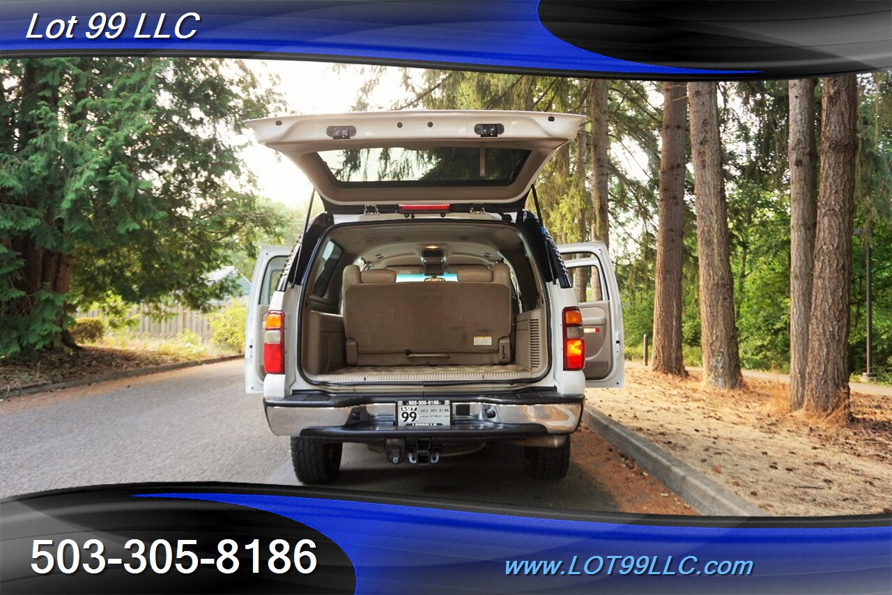 2003 Chevrolet Suburban 2500 4x4 V8 Heated Leather 3 ROW NO RUST - Photo 31 - Milwaukie, OR 97267