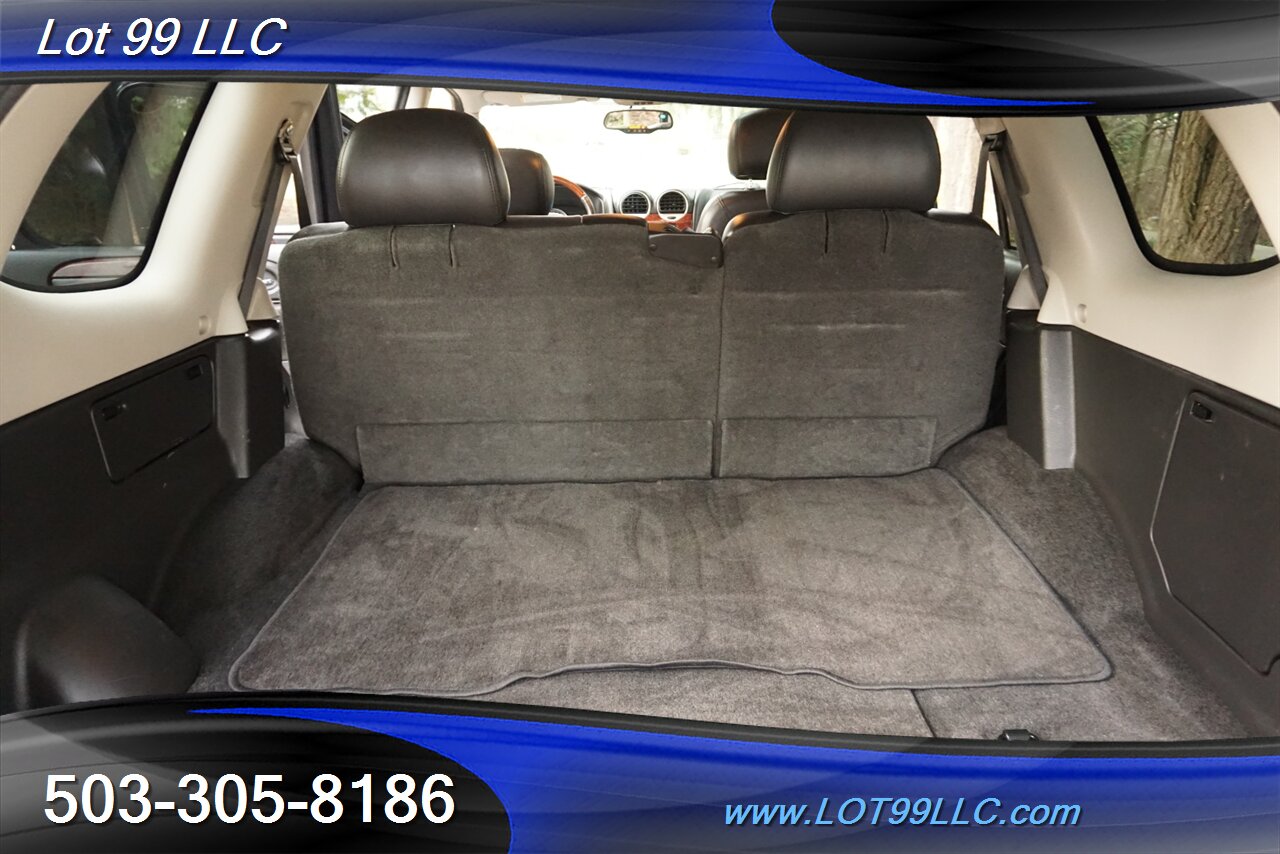 2009 GMC Envoy Denali AWD V8 5.3L Heated Leather Moon Roof GPS   - Photo 16 - Milwaukie, OR 97267