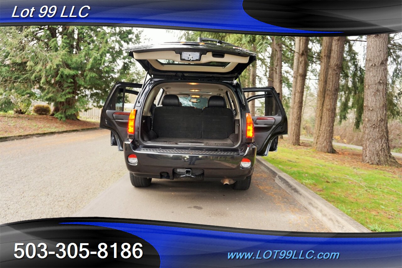 2009 GMC Envoy Denali AWD V8 5.3L Heated Leather Moon Roof GPS   - Photo 30 - Milwaukie, OR 97267