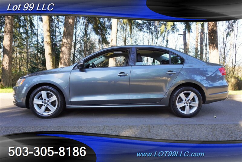 2012 Volkswagen Jetta TDI Value Edition Heated Leather Moon Roof Premium  Wheels Newer Tires 42 MPG