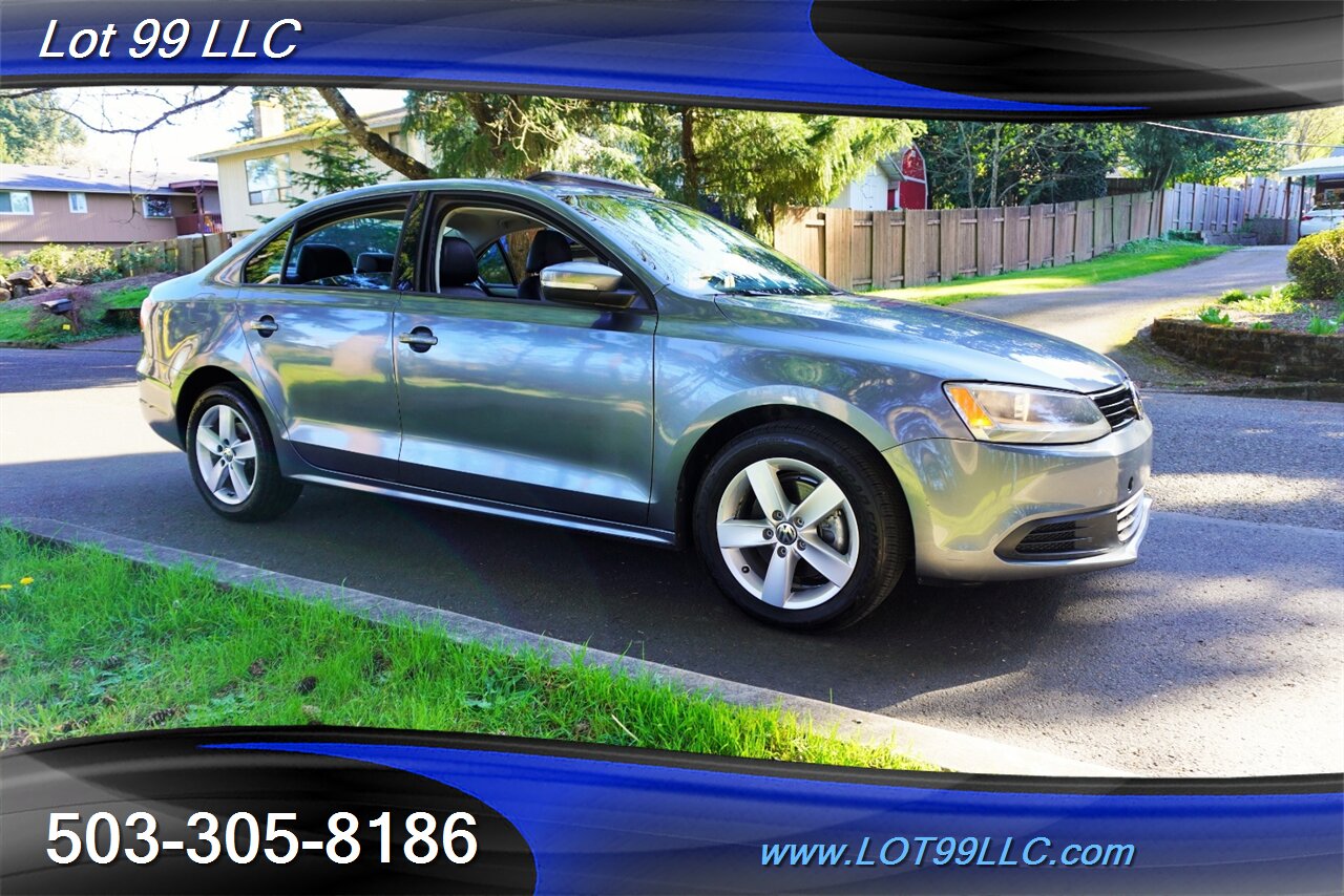 2012 Volkswagen Jetta TDI Value Edition Heated Leather Moon Roof Premium Wheels Newer Tires 42 MPG - Photo 7 - Milwaukie, OR 97267