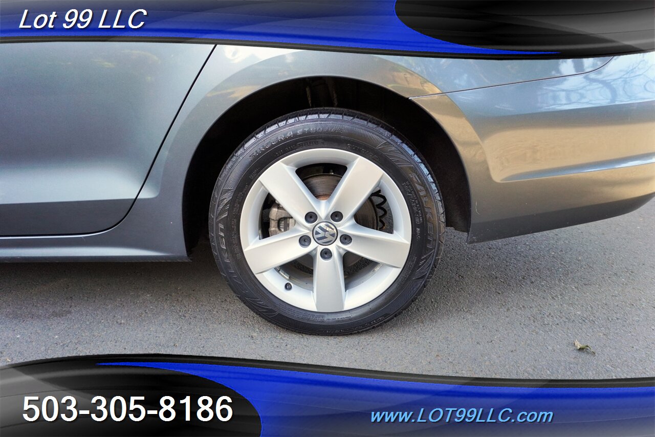 2012 Volkswagen Jetta TDI Value Edition Heated Leather Moon Roof Premium Wheels Newer Tires 42 MPG - Photo 36 - Milwaukie, OR 97267
