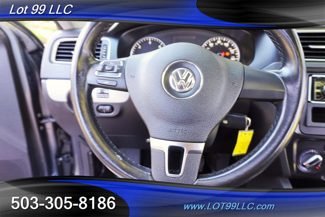 2012 Volkswagen Jetta TDI Value Edition Heated Leather Moon Roof Premium Wheels Newer Tires 42 MPG - Photo 23 - Milwaukie, OR 97267