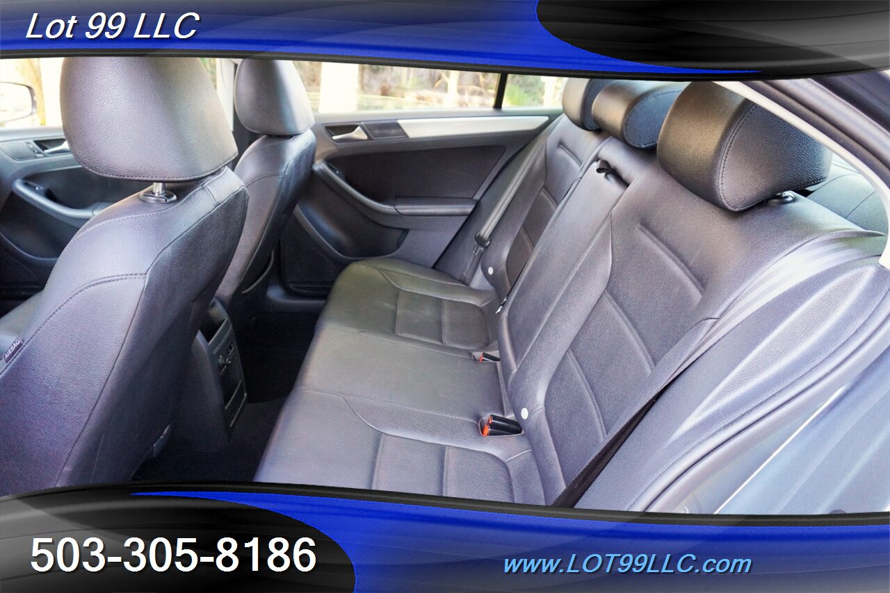 2012 Volkswagen Jetta TDI Value Edition Heated Leather Moon Roof Premium Wheels Newer Tires 42 MPG - Photo 14 - Milwaukie, OR 97267