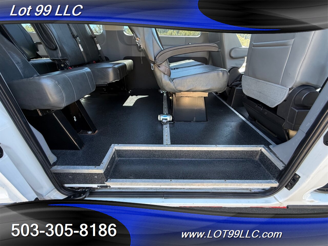 2017 Ford Transit 350 Only 67K Miles WHEELCHAIR VAN 12 Passenger - Photo 9 - Milwaukie, OR 97267