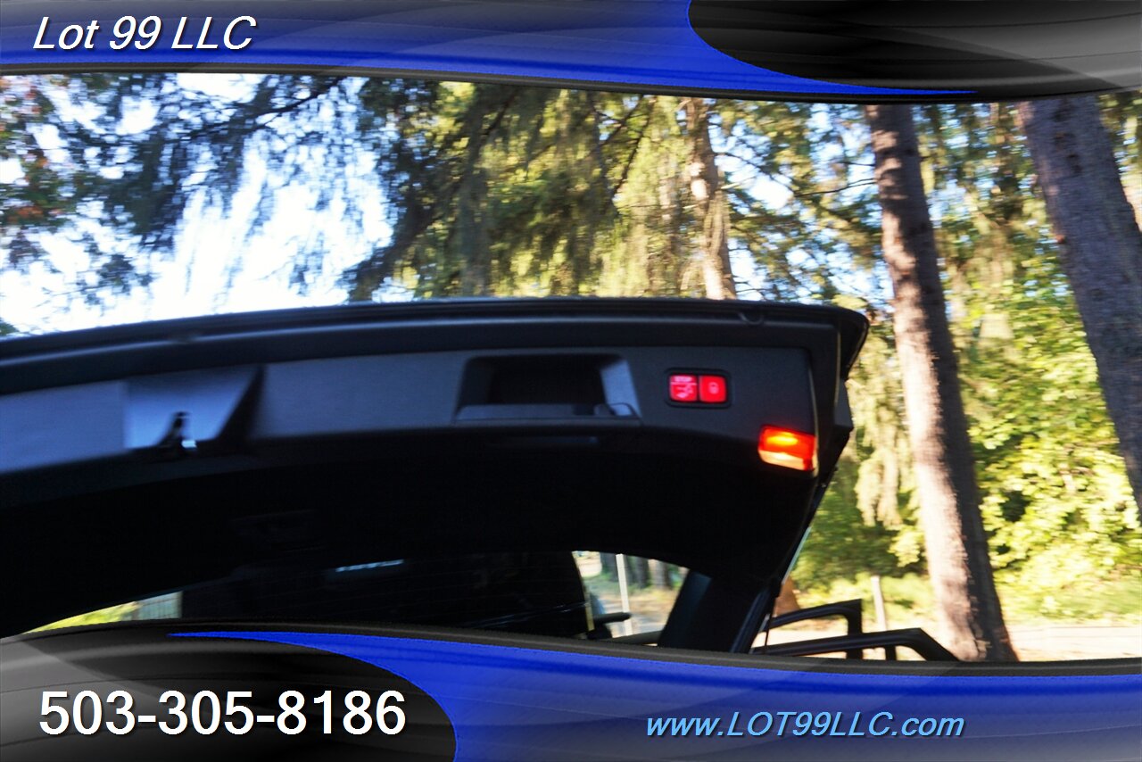 2016 Mercedes-Benz E 350 4MATIC Heated Leather GPS Pano 3 ROW   - Photo 30 - Milwaukie, OR 97267