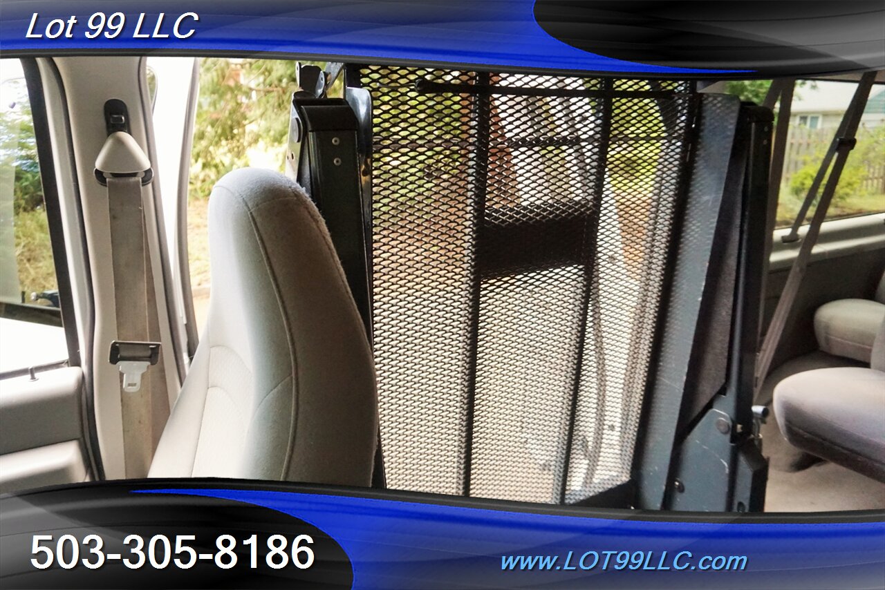 2007 Ford E-Series Van E-350 SD XLT Only 32k LOW miles ADA WHEELCHAIR VAN   - Photo 15 - Milwaukie, OR 97267